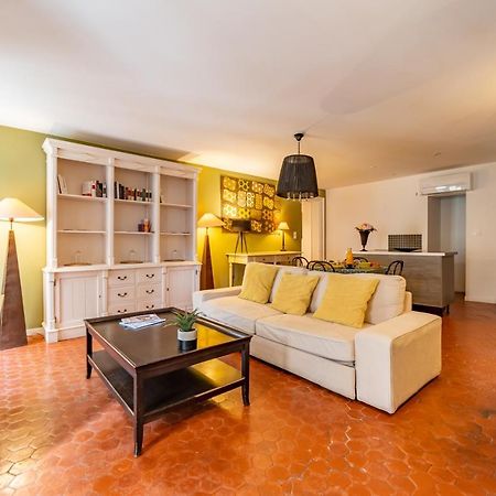 L'Envoutement Provencal Au Coeur De L'Ecusson - Une Nuit A Nîmes Exterior foto