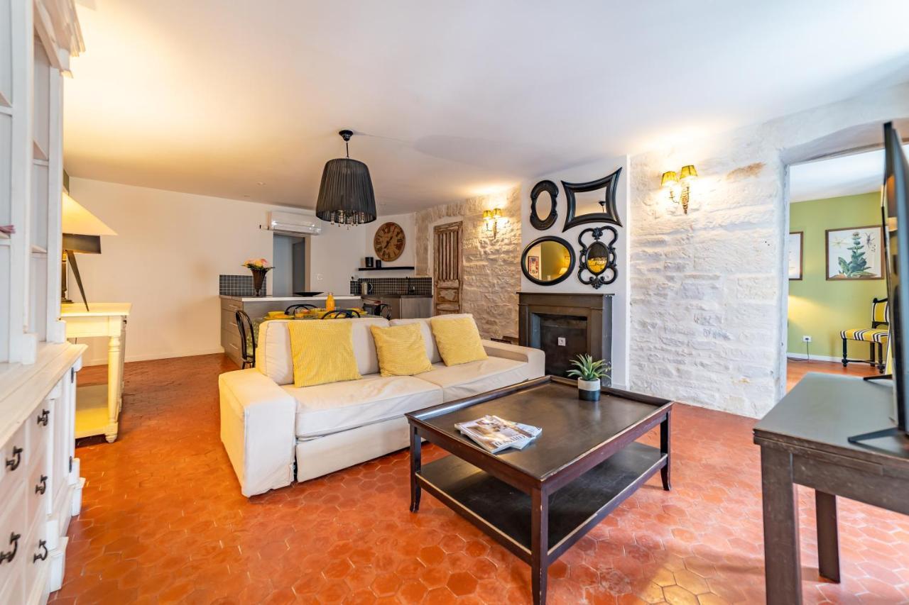 L'Envoutement Provencal Au Coeur De L'Ecusson - Une Nuit A Nîmes Exterior foto